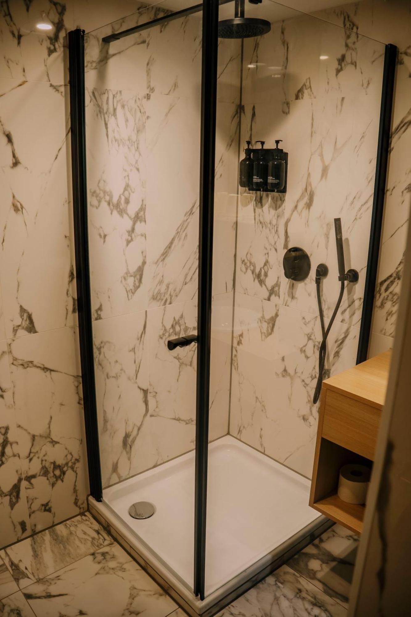 Ibis Styles Hasselt City Centre Zewnętrze zdjęcie
