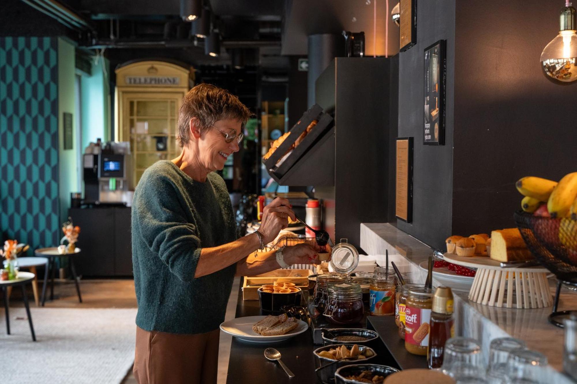 Ibis Styles Hasselt City Centre Zewnętrze zdjęcie