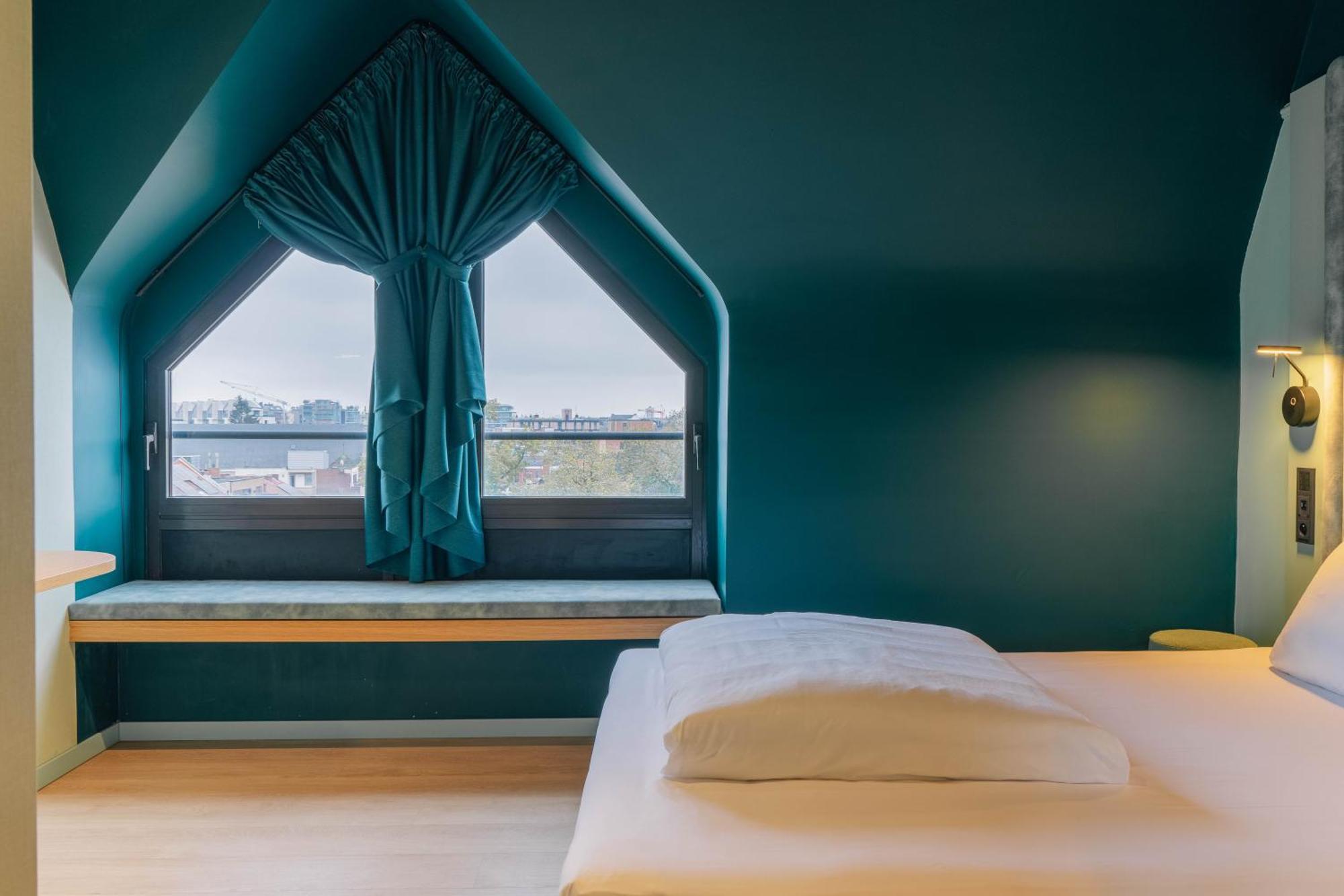 Ibis Styles Hasselt City Centre Zewnętrze zdjęcie